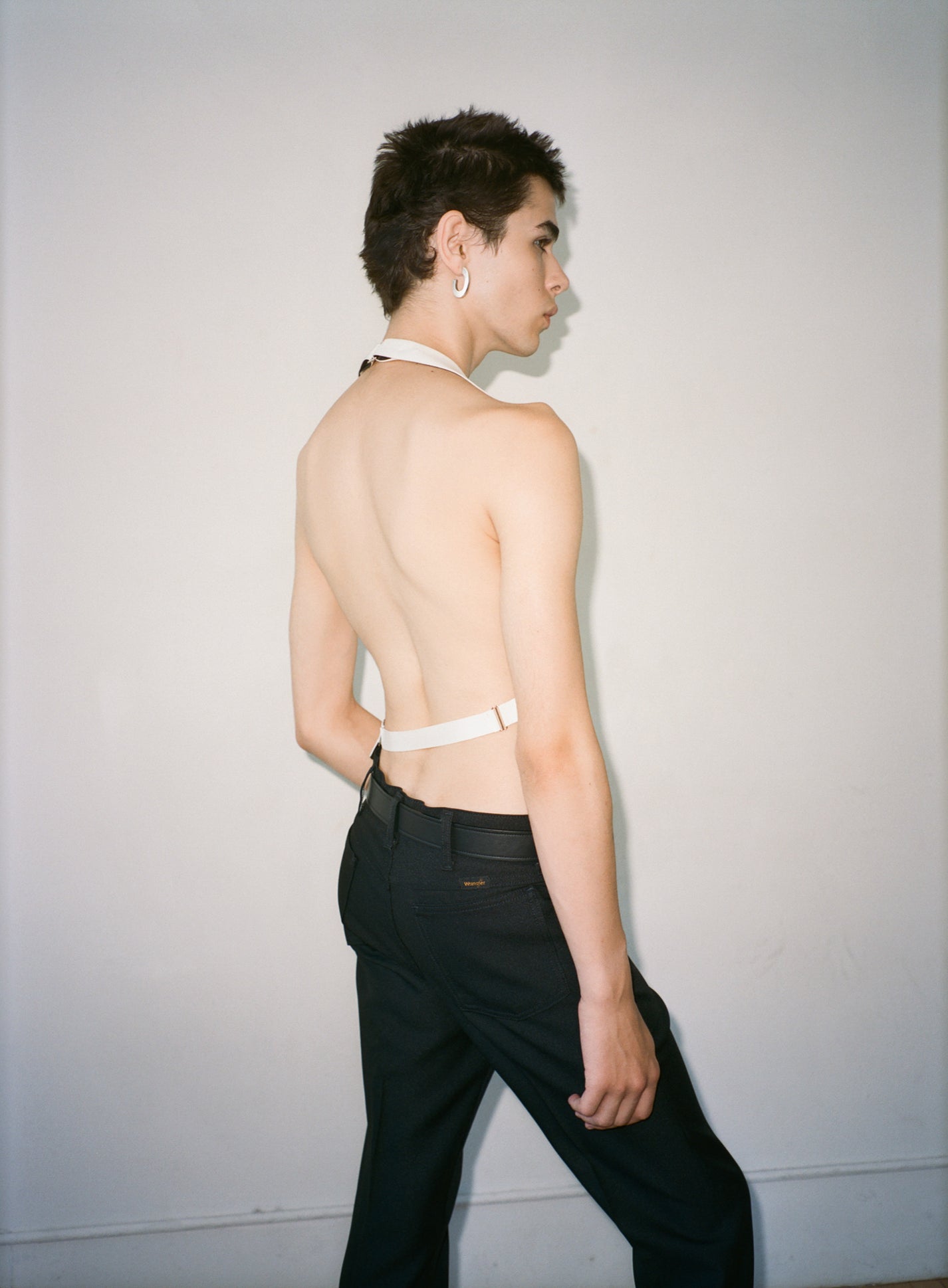 BACKLESS VEST